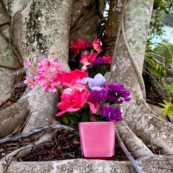 Vintage Pink Milk Glass Vase Square Retro Groovy Flower Decor Accessory Trendy - Picture 10 of 17
